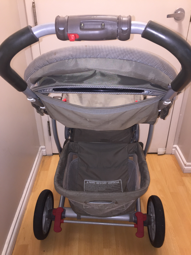 Pristine Graco Stroller - Indoor Use Only! - photo 4