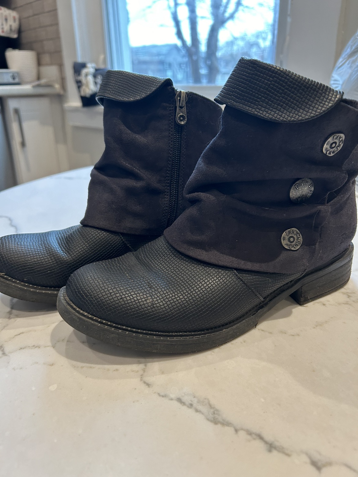 Blowfish black booties - photo 2