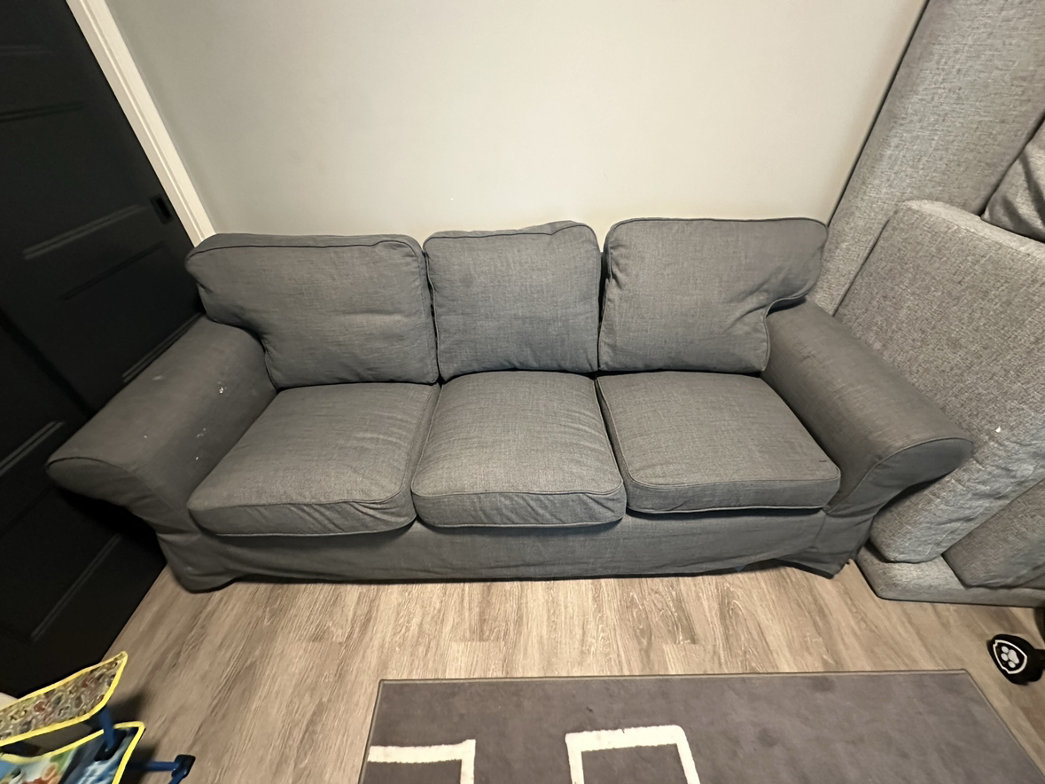 IKEA 3 seat couch - photo 4