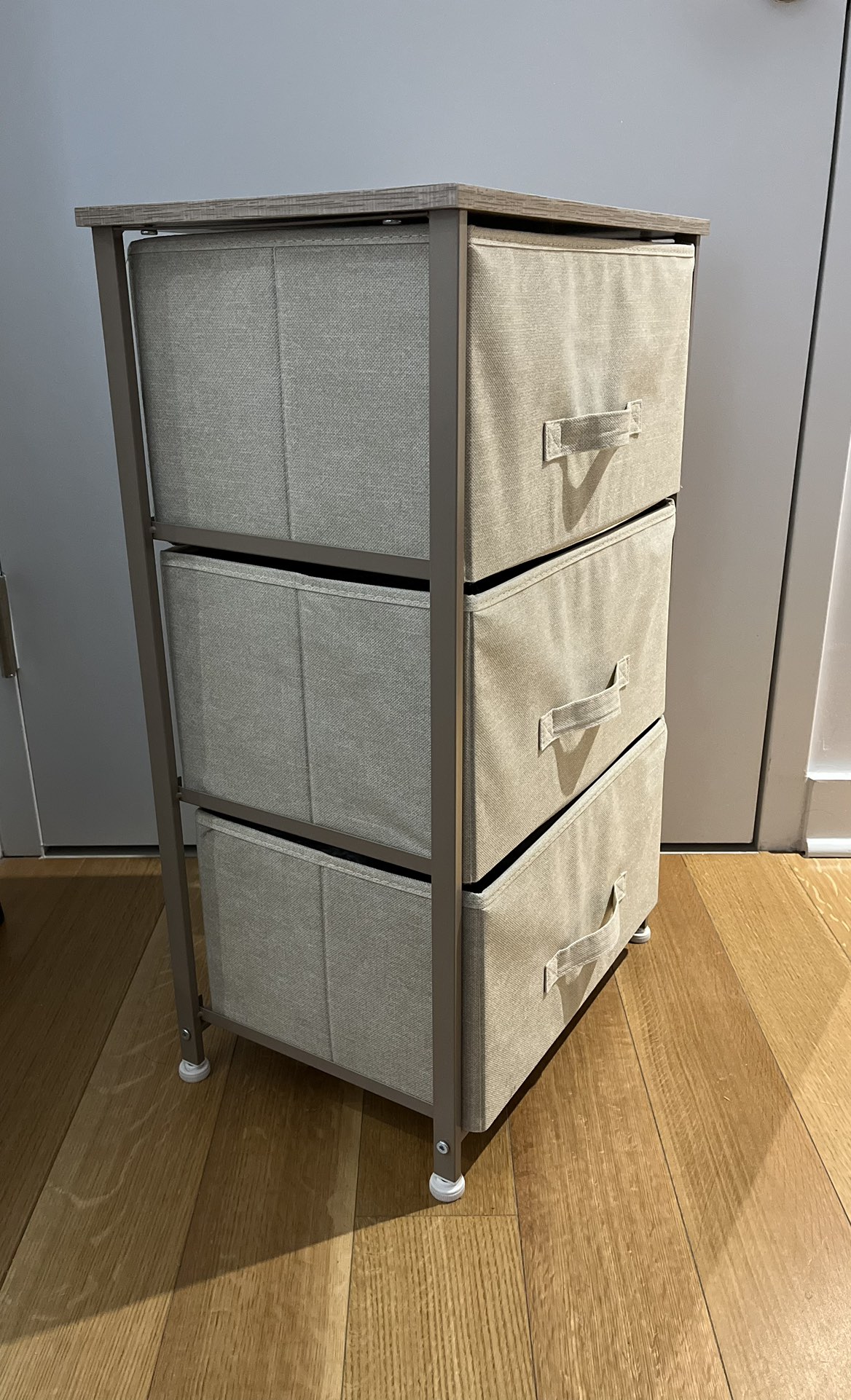 Storage dresser unit with 3 drawers - photo 2