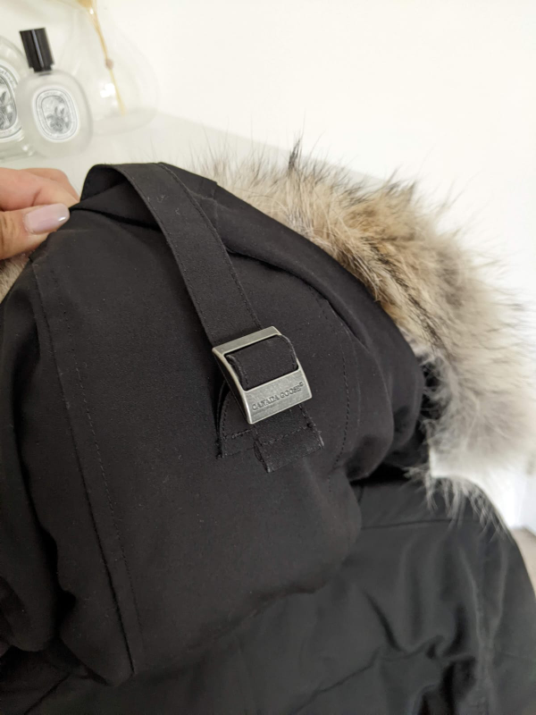 Black Canada Goose Shelburne Parka Coat image indicator(7)