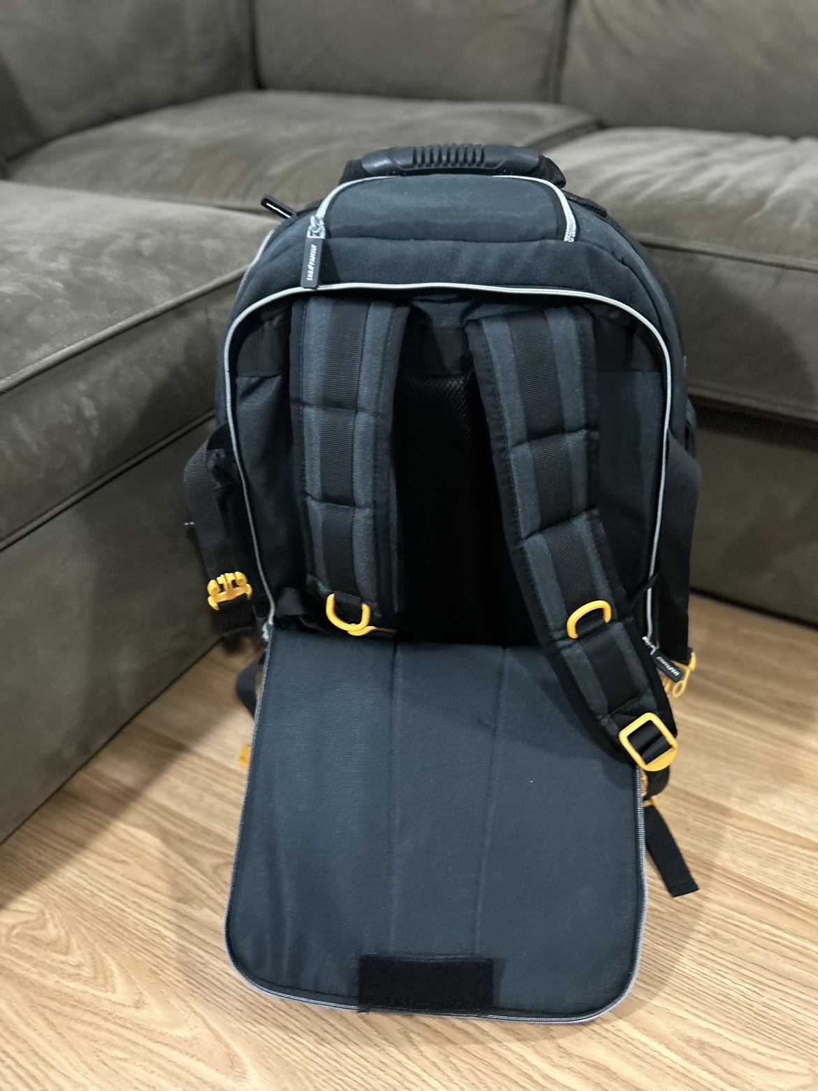 Rolling carry on backpack - photo 3