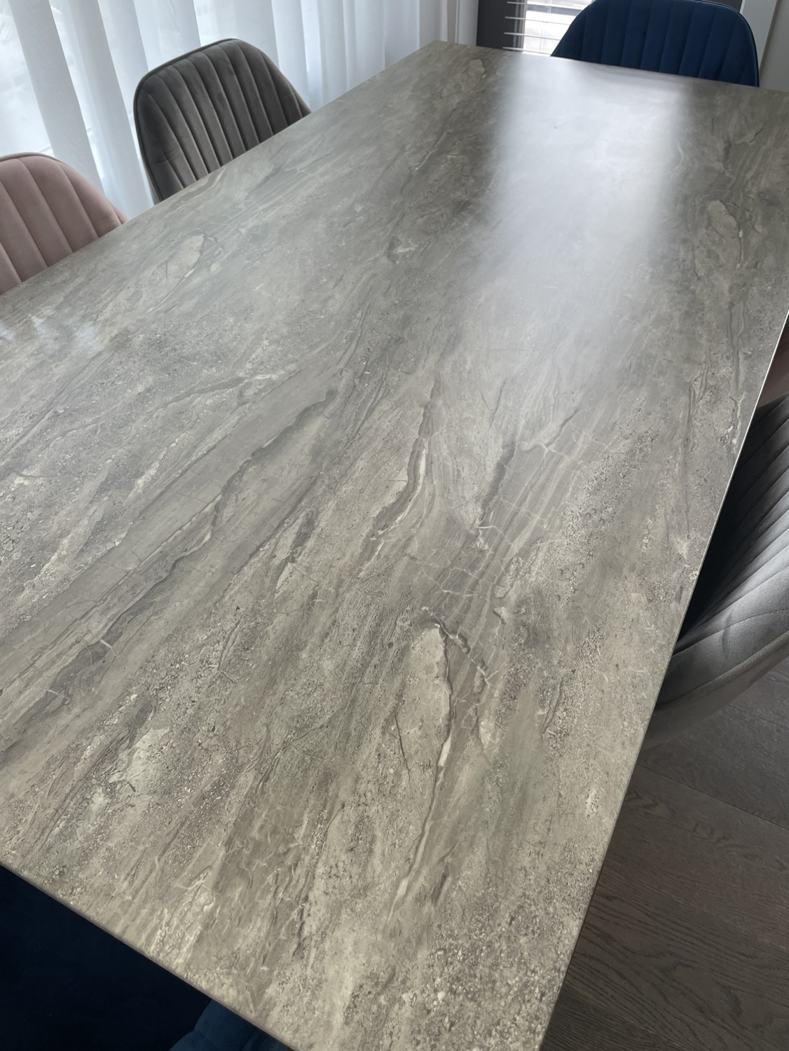 Gorgeous modern dining / kitchen table - like new! - photo 3