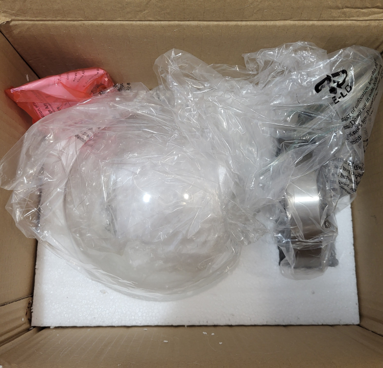 Glass globe pendant light fixture (New)  image indicator(3)