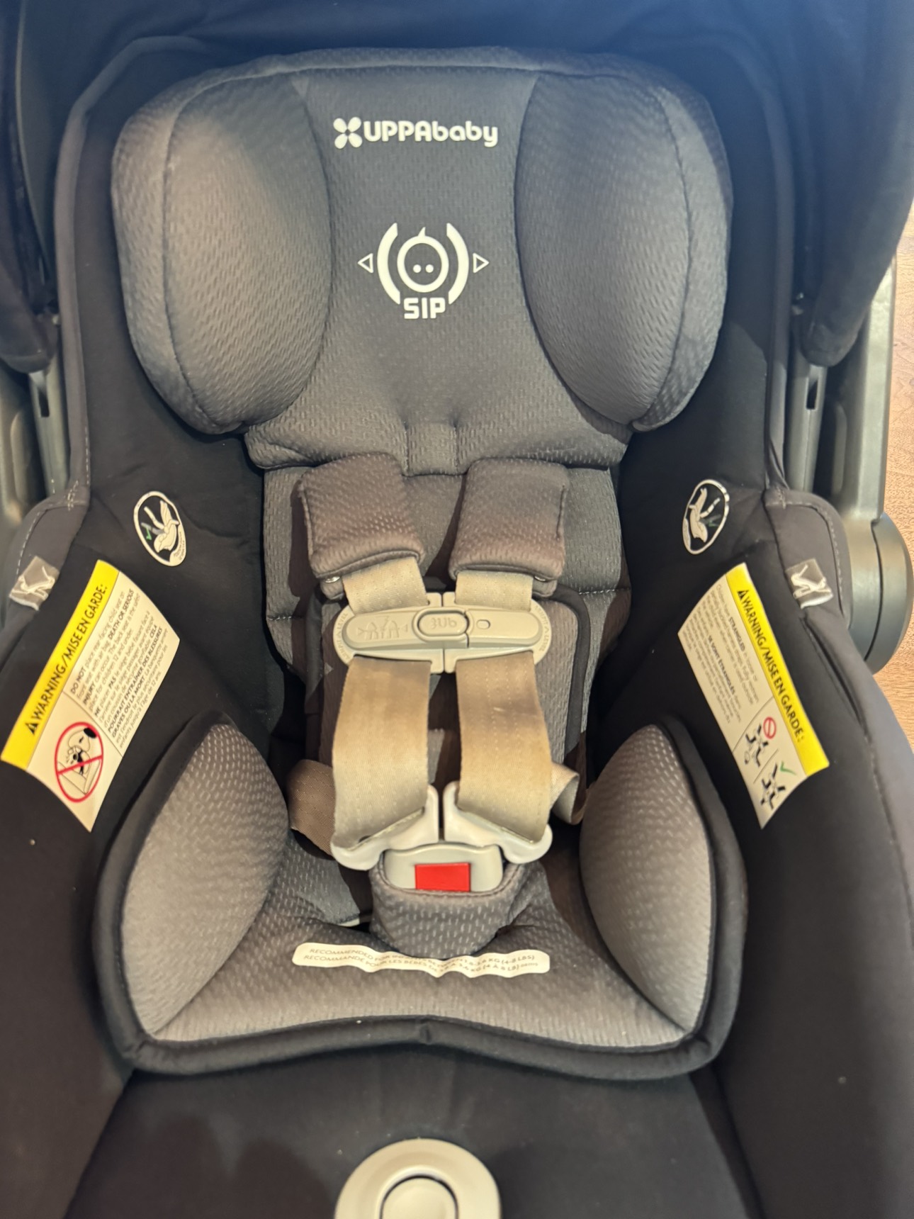 Uppababy mesa infant car seat with base - photo 5