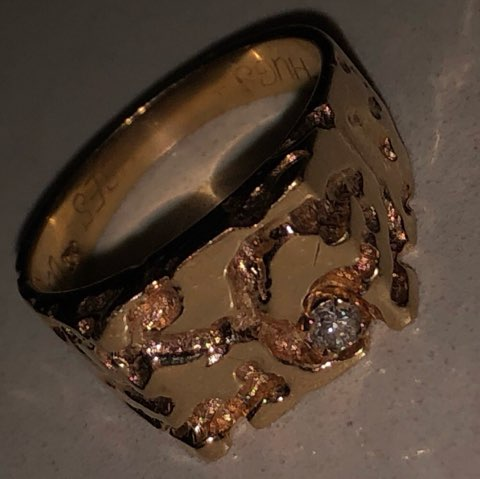 Gold Nugget ring with diamond thumbnail