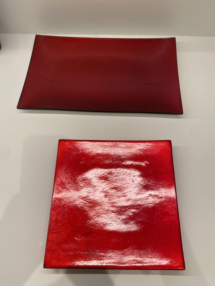 2 Red decorative dishes #freecycle