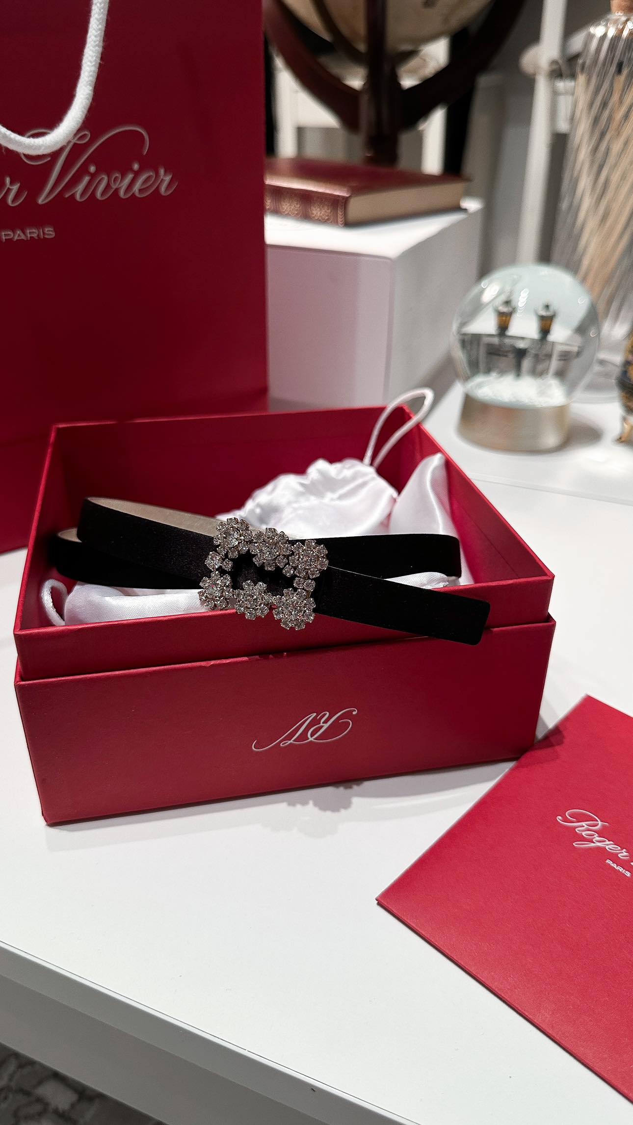 Authentic Roger Vivier Flower Strass Crystal Buckle Belt thumbnail