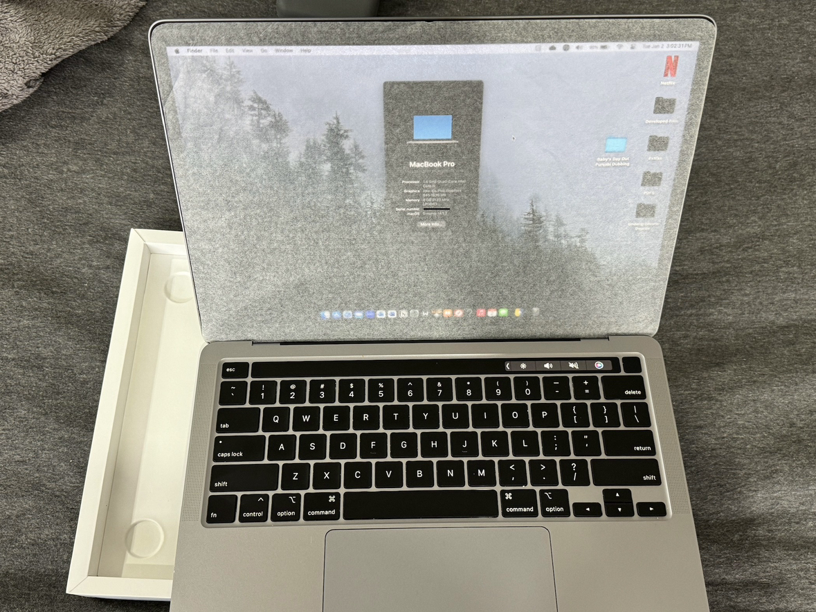 MacBook Pro - photo 5