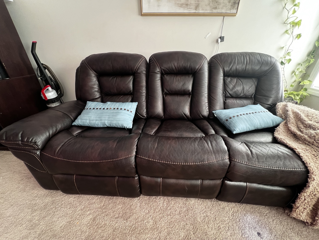 5 seater Recliner