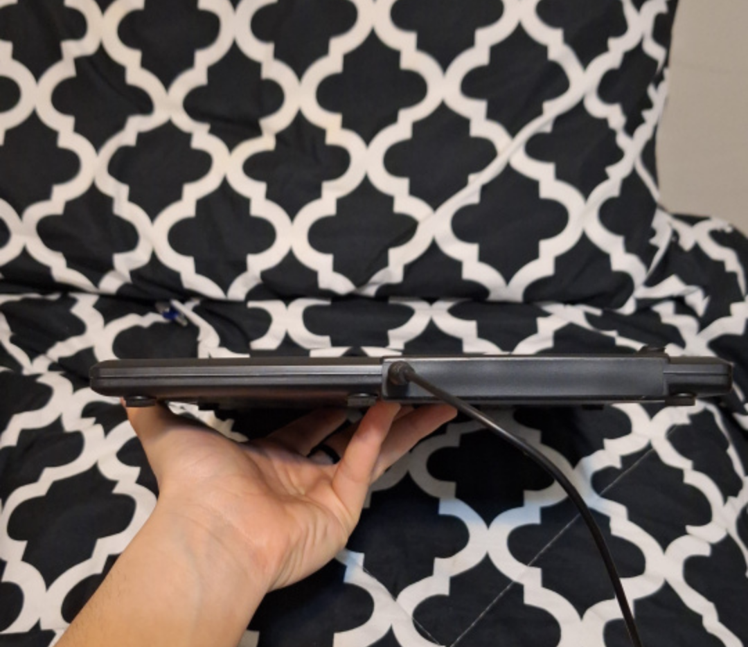 Laptop cooling stand - photo 2