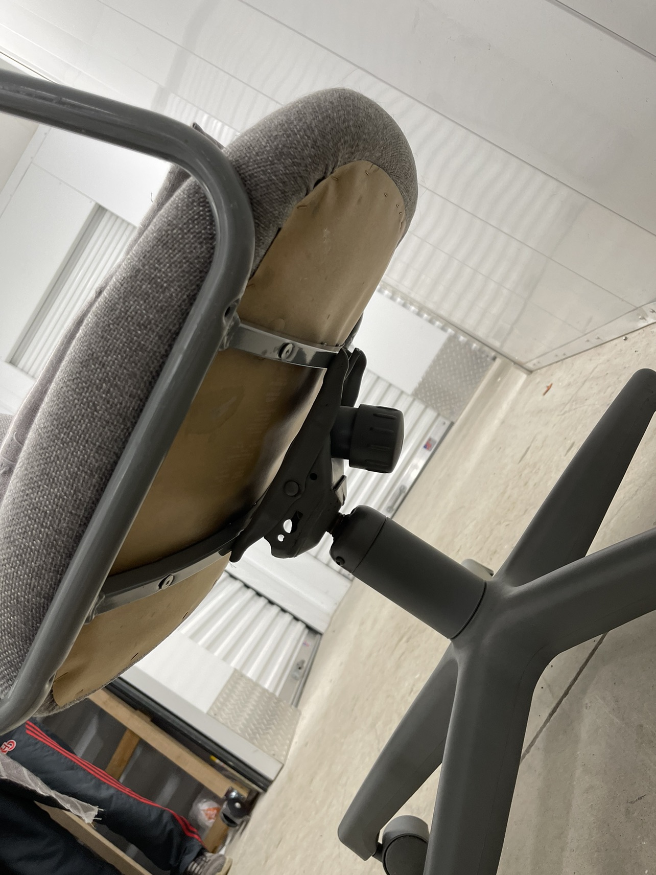 Office Chair - photo 5