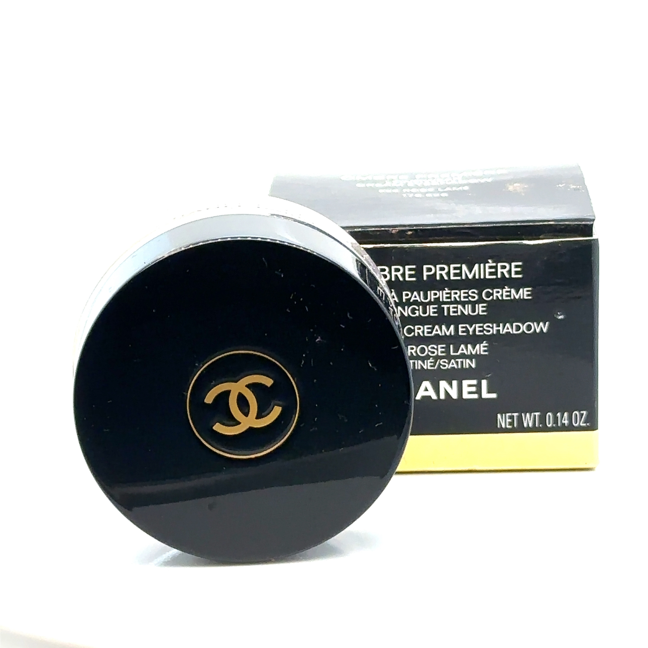 Chanel longwear cream eyeshadow 826 Satin rose image indicator(3)