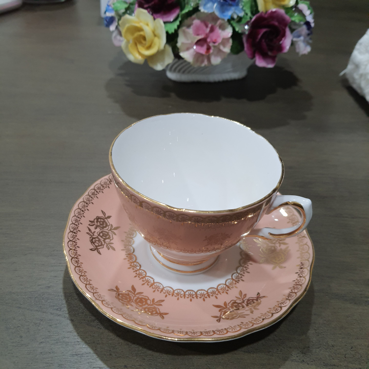 Colclough bone china teacup - photo 2