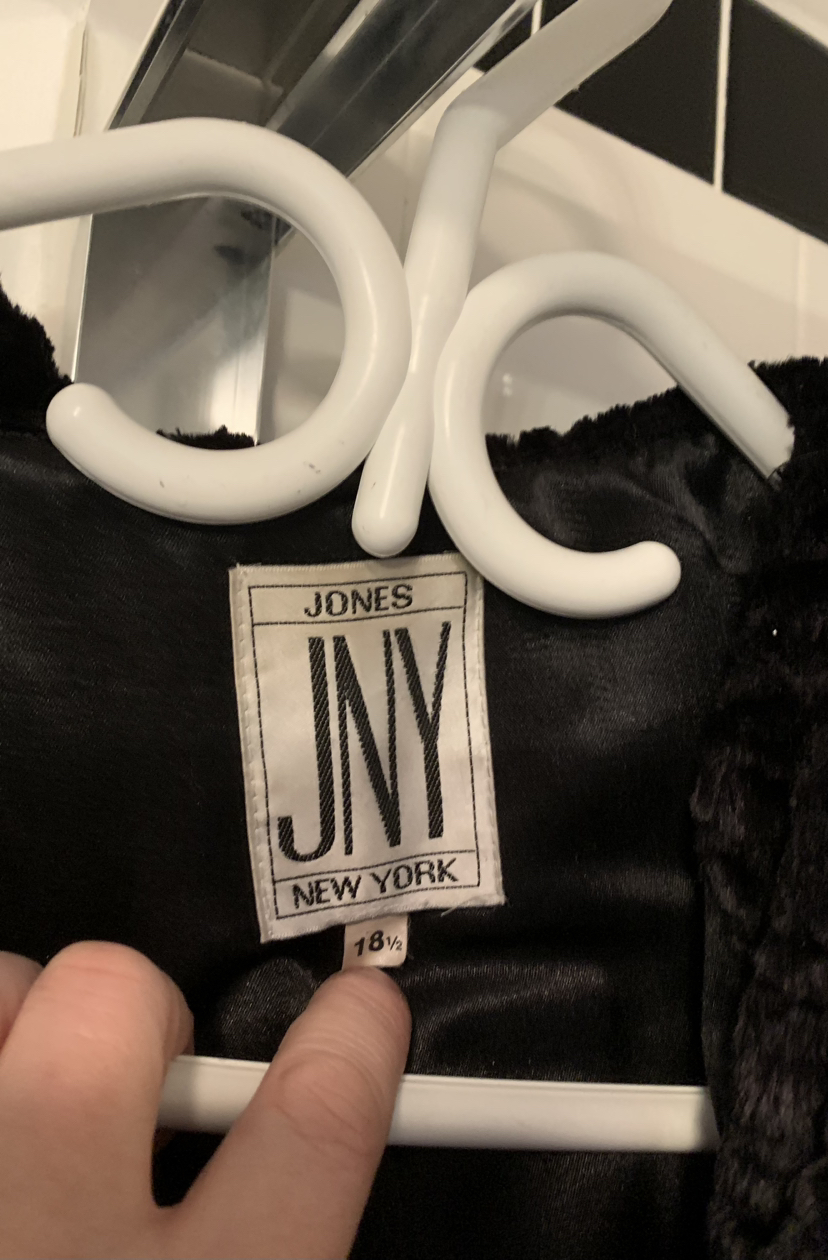 Vintage Wool and Shearling Coat image indicator(3)