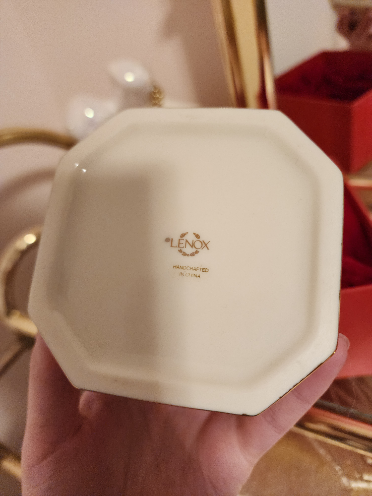 Jewelry Music Box 🎶✨️ image indicator(5)