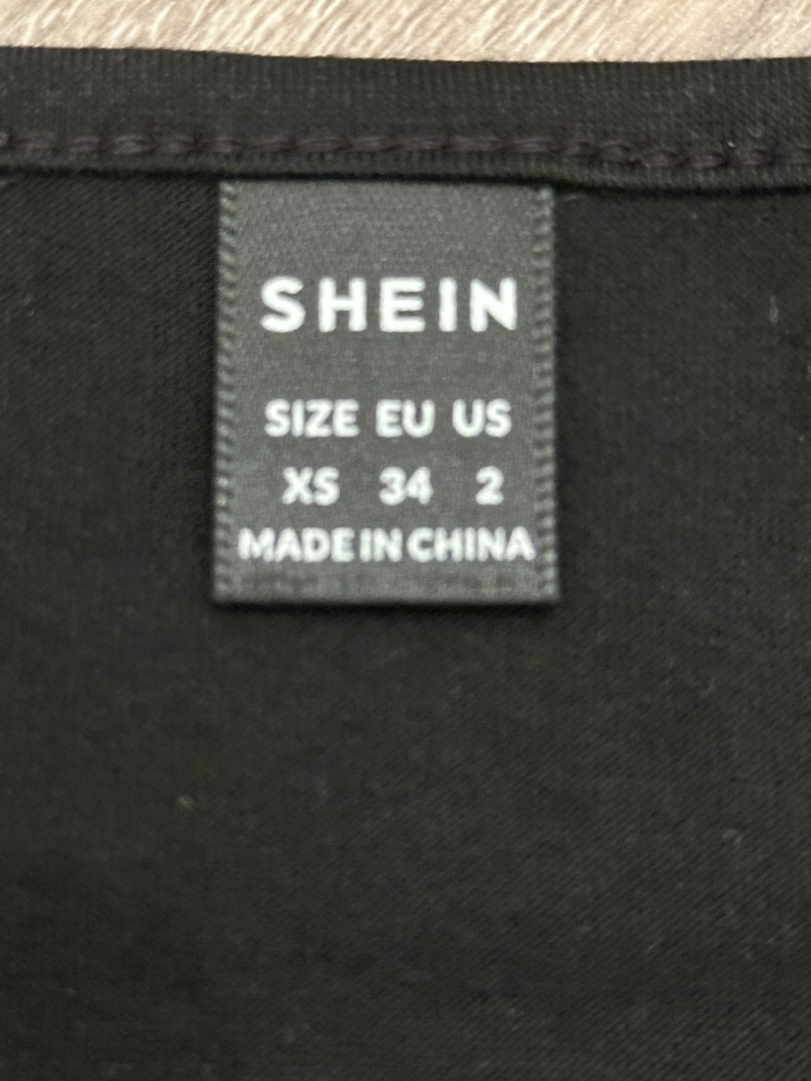 SHEIN black shirt - photo 2