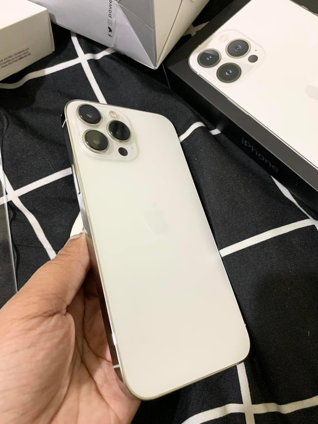 13 PROMAX 128GB SILVER thumbnail