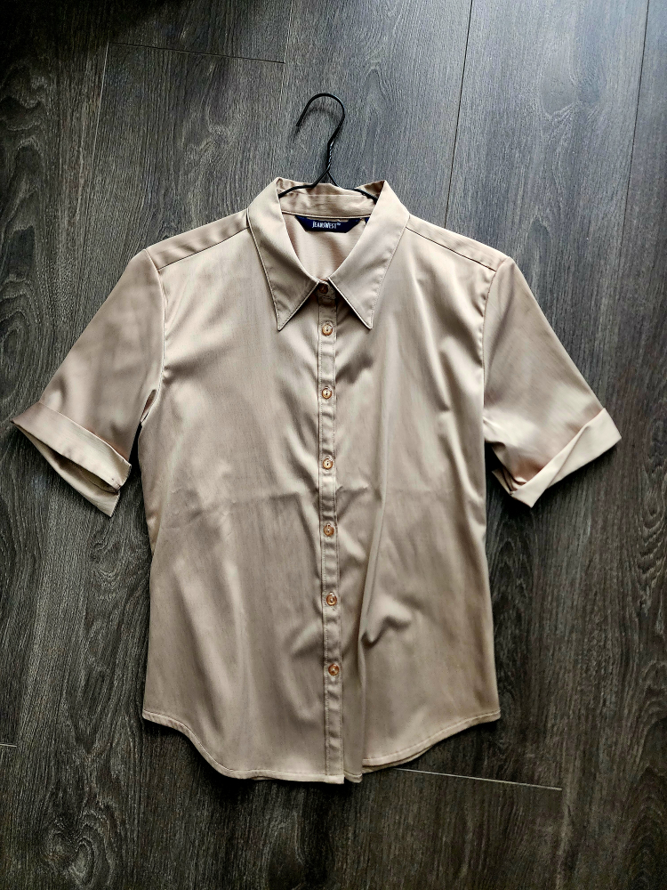 Short Sleeved Shirts. Size-XS to S image indicator(2)