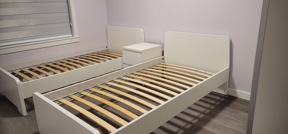 IKEA WHITE ASKVOLL TWIN BED X 2 - photo 2