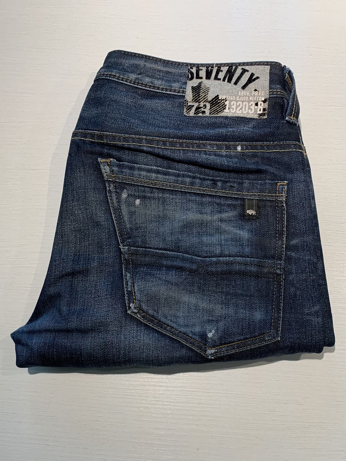 Men’s Buffalo Jeans - slim fit thumbnail