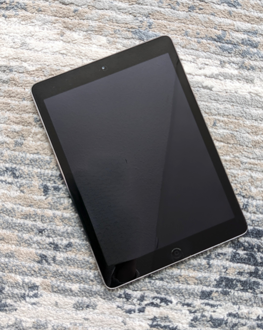 2013 iPad Air A1474 thumbnail