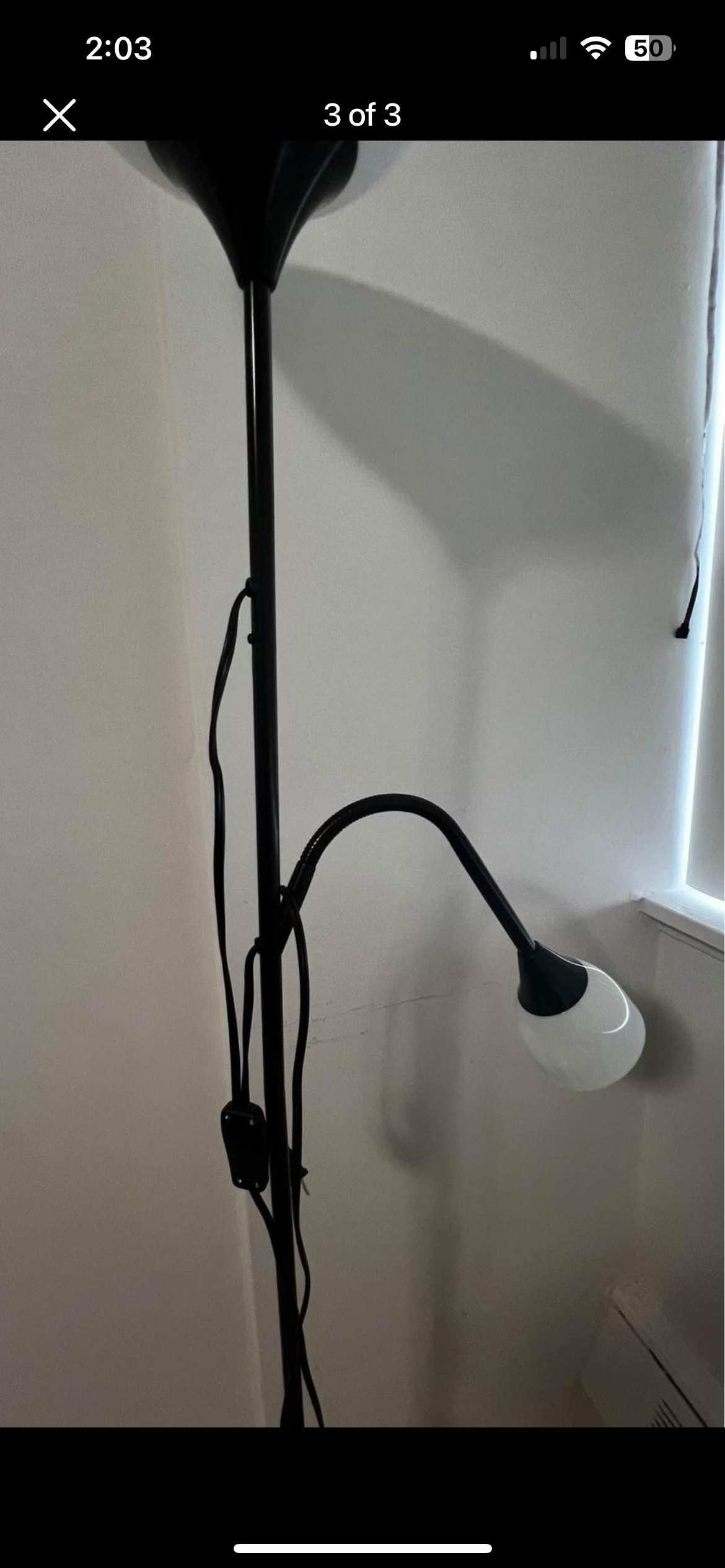 Floor lamp with reading light
