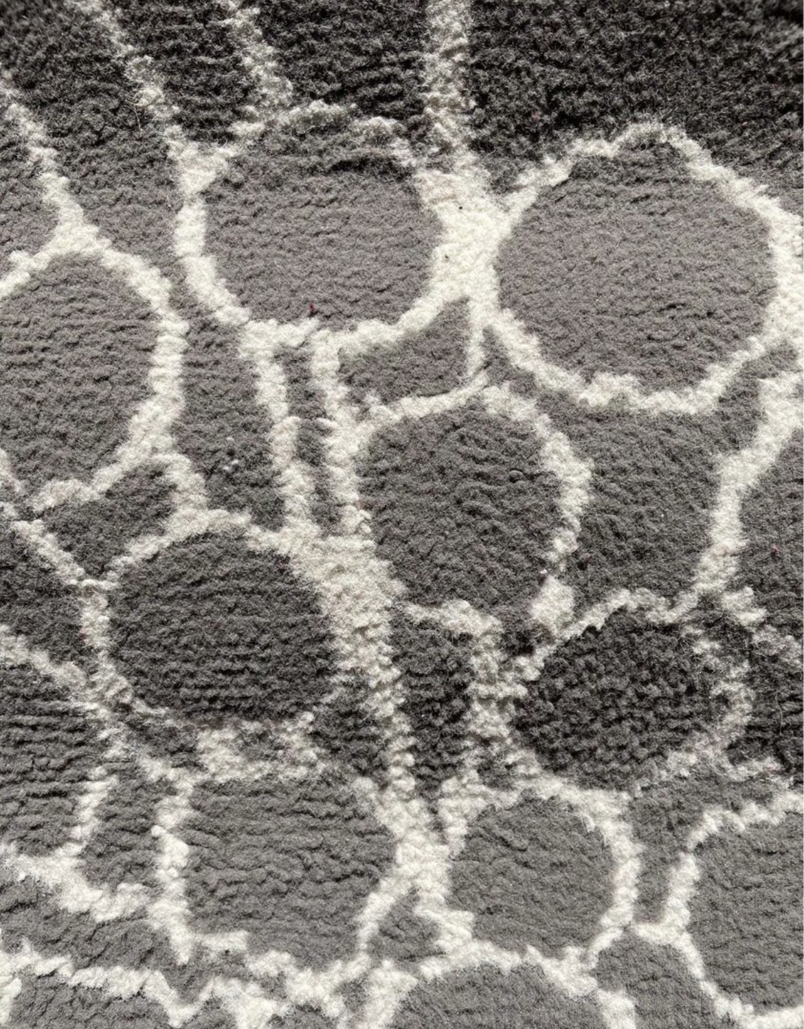 IKEA Grey Flower Detailed Carpet/Area Rug - photo 3