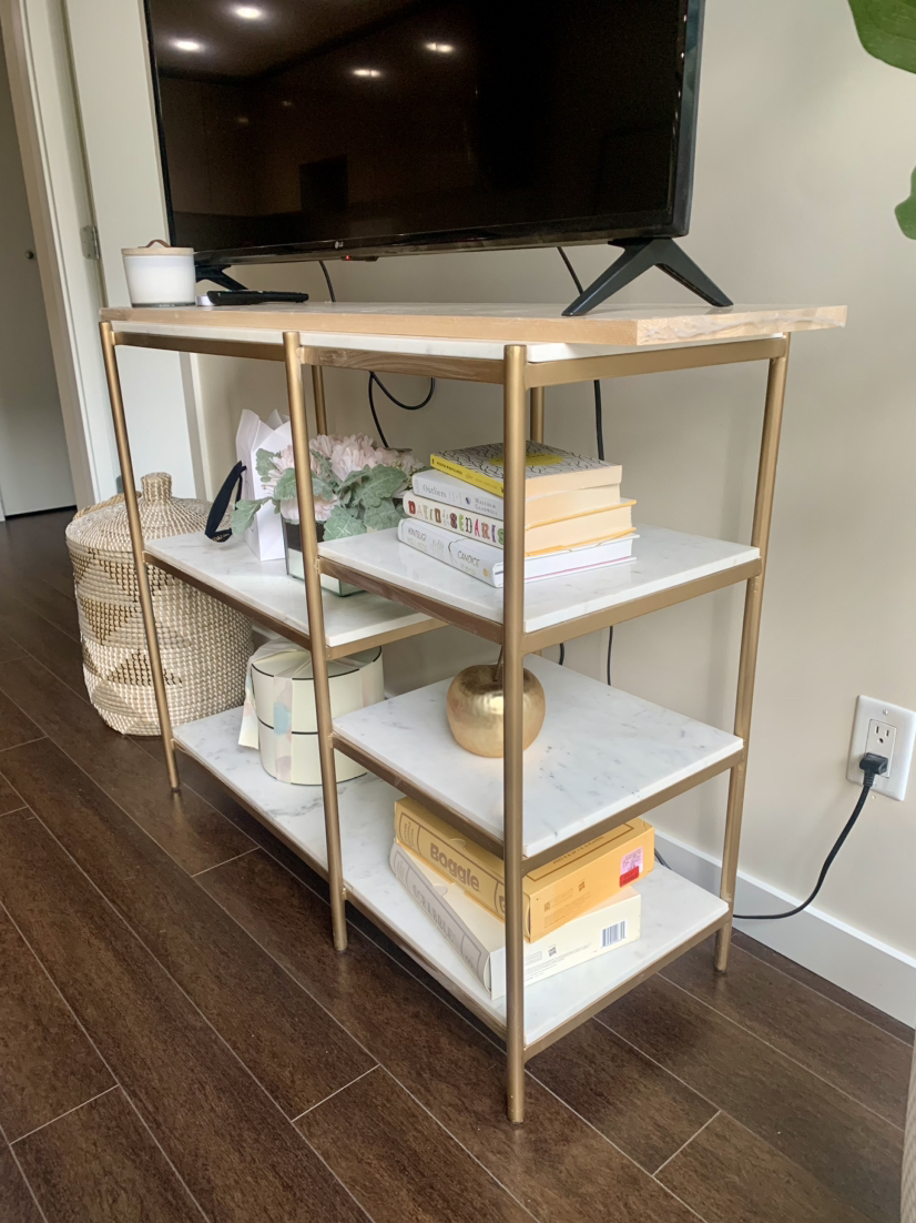 White Marble & Gold Shelf - photo 2