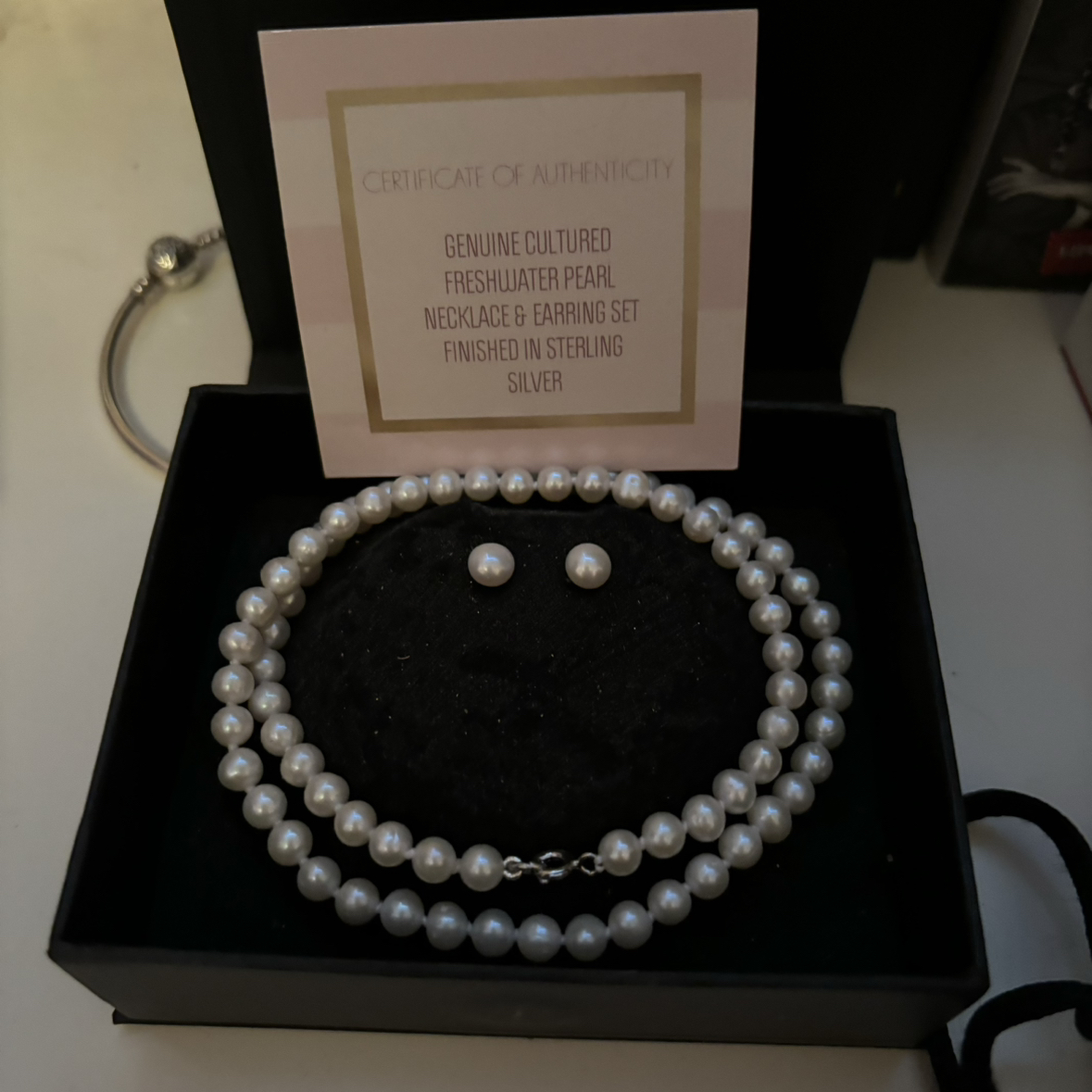 Genuine fresh water necklace set thumbnail