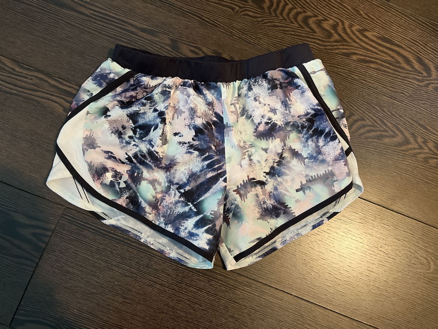Under Armour running shorts thumbnail