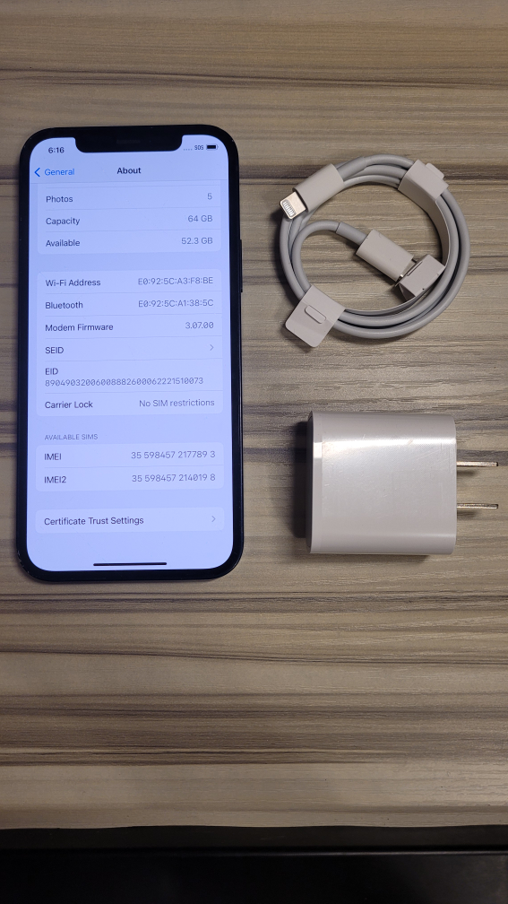 iphone 12 64 gig - photo 3