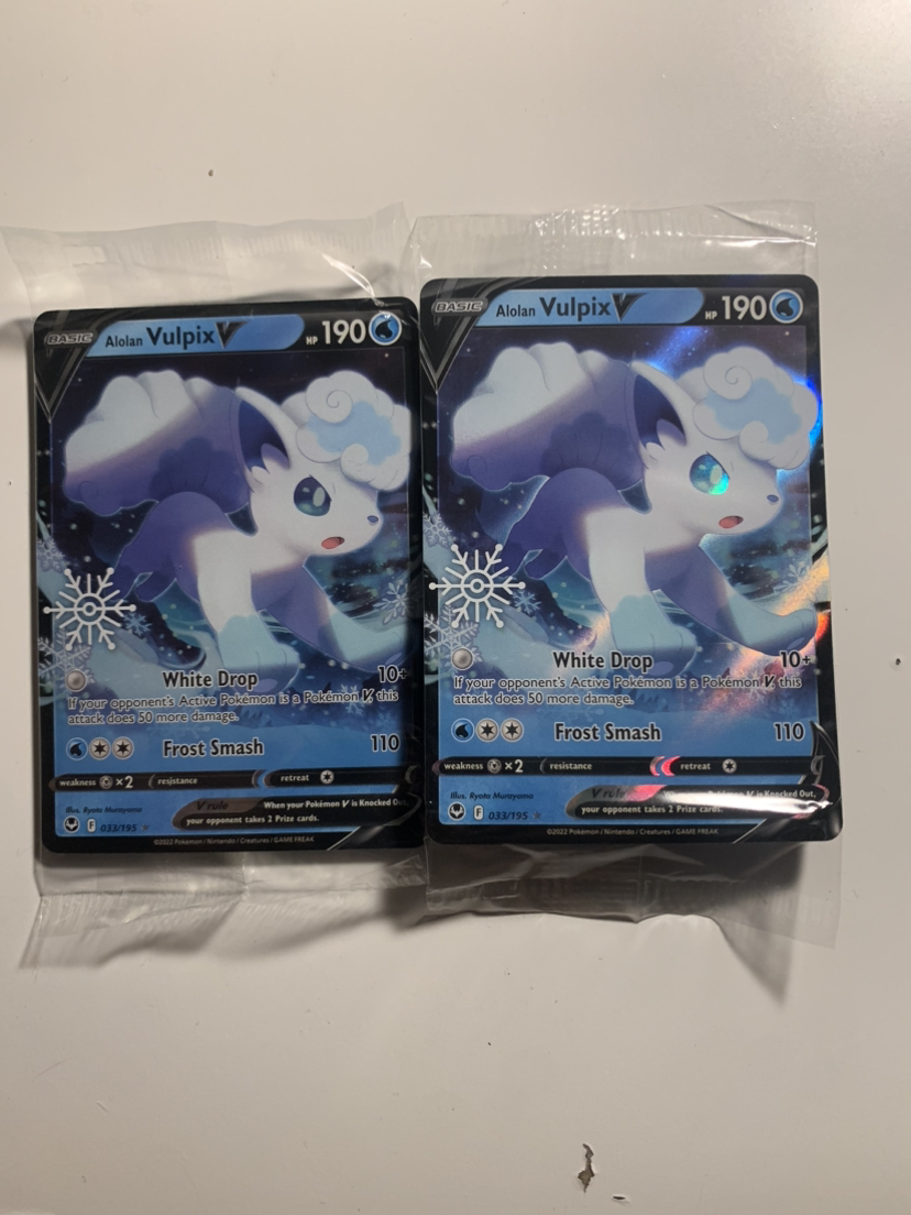 Alolan Vulpix V Holo