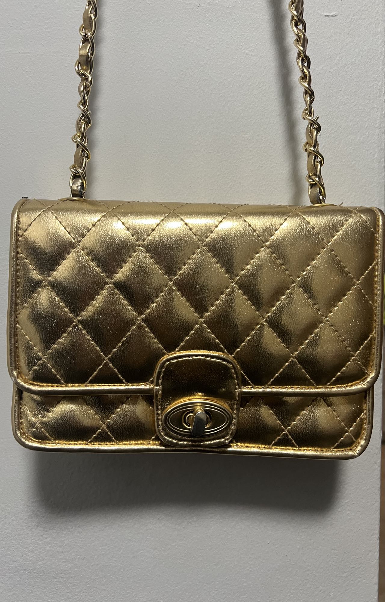 Fashion side back gold thumbnail