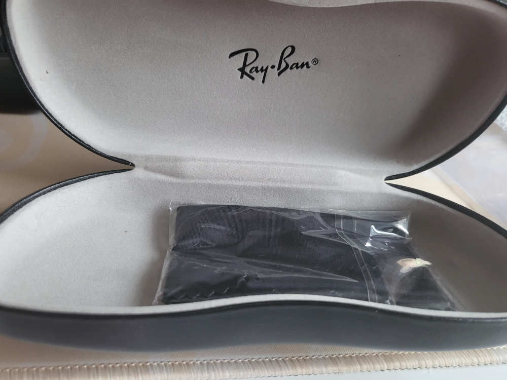 Ray Ban Hard Case - photo 2