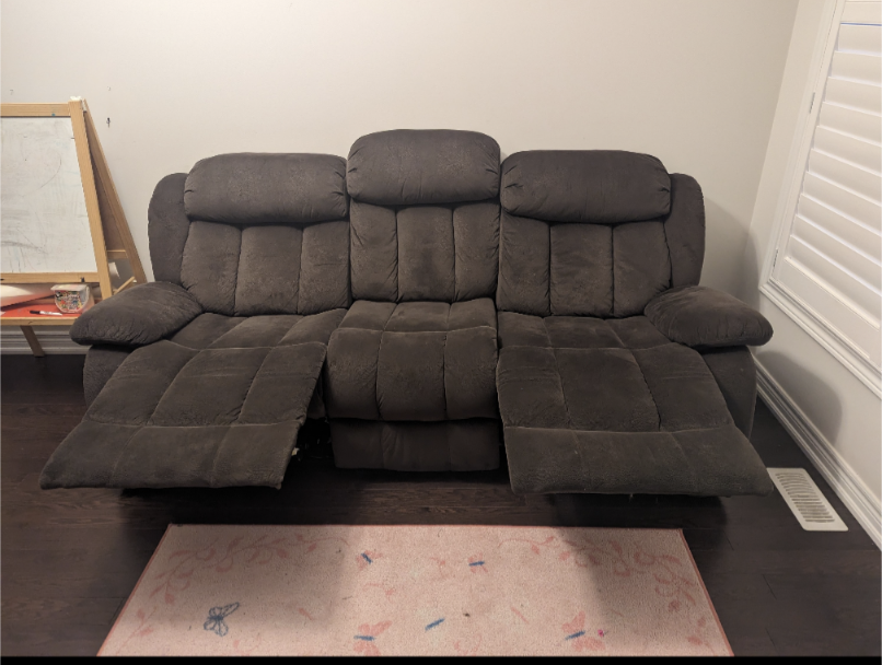 Leon's Recliner Sofa - photo 2