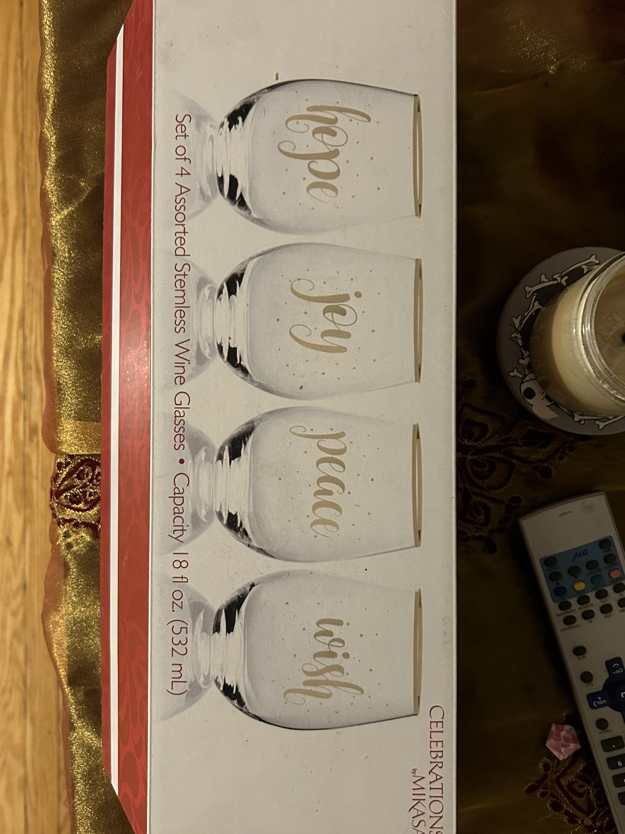 #freecycle Festive wine glasses