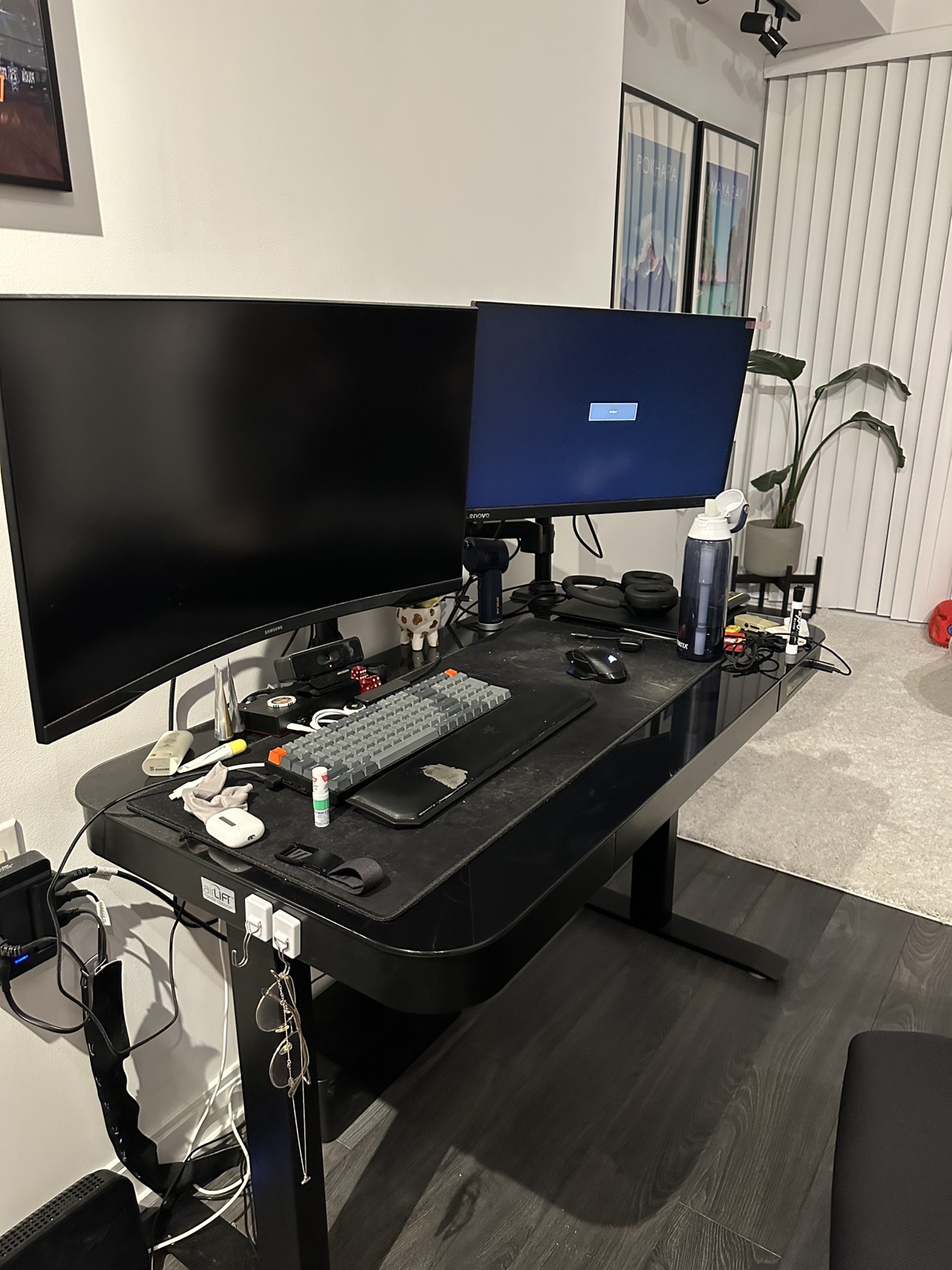 47x23” Tempered Glass Electric Standing Desk