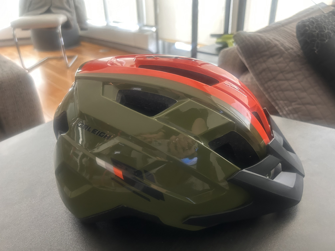 Adult bicycle helmet, male - photo 2
