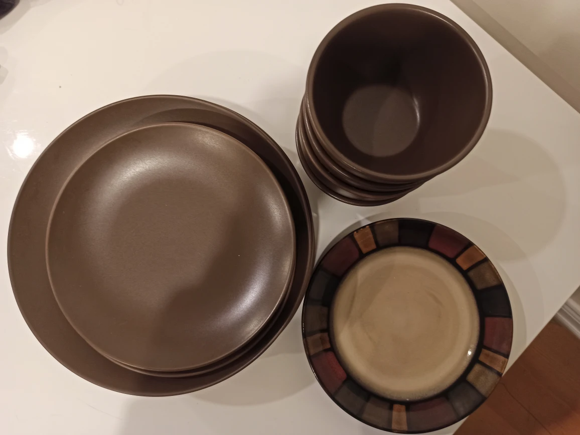 Plates and bowl set - photo 2