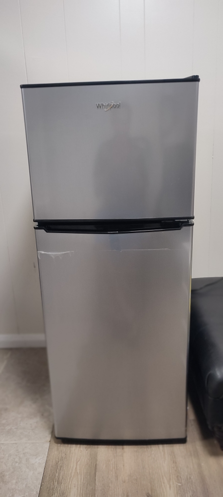 Almost brand new Whirlpool refrigerator 4.6 cu.ft double door