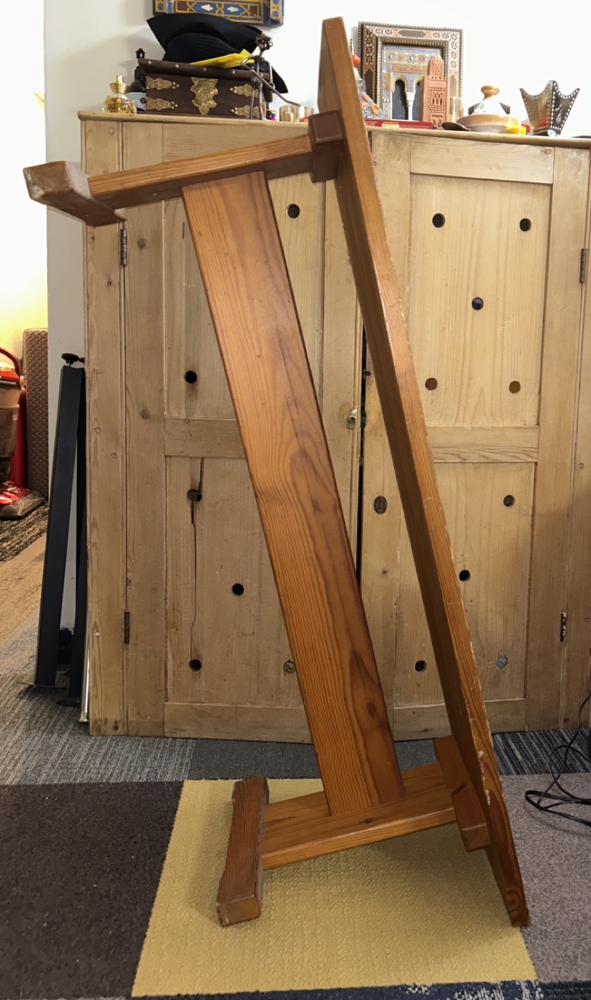 Wooden bench🥕