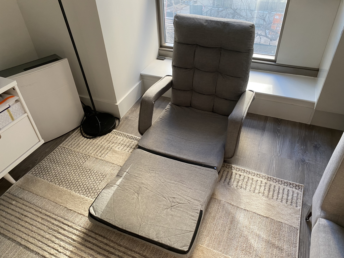 Foldable floor lounge chair - photo 4