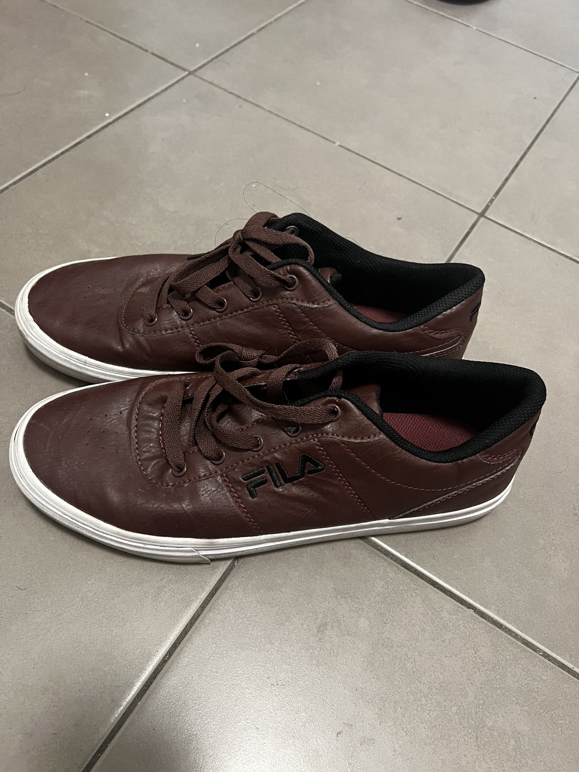 Fila Sneakers thumbnail