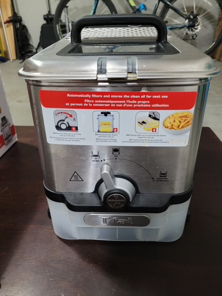 T fal Deep fryer 3.5L with automatic oil filter