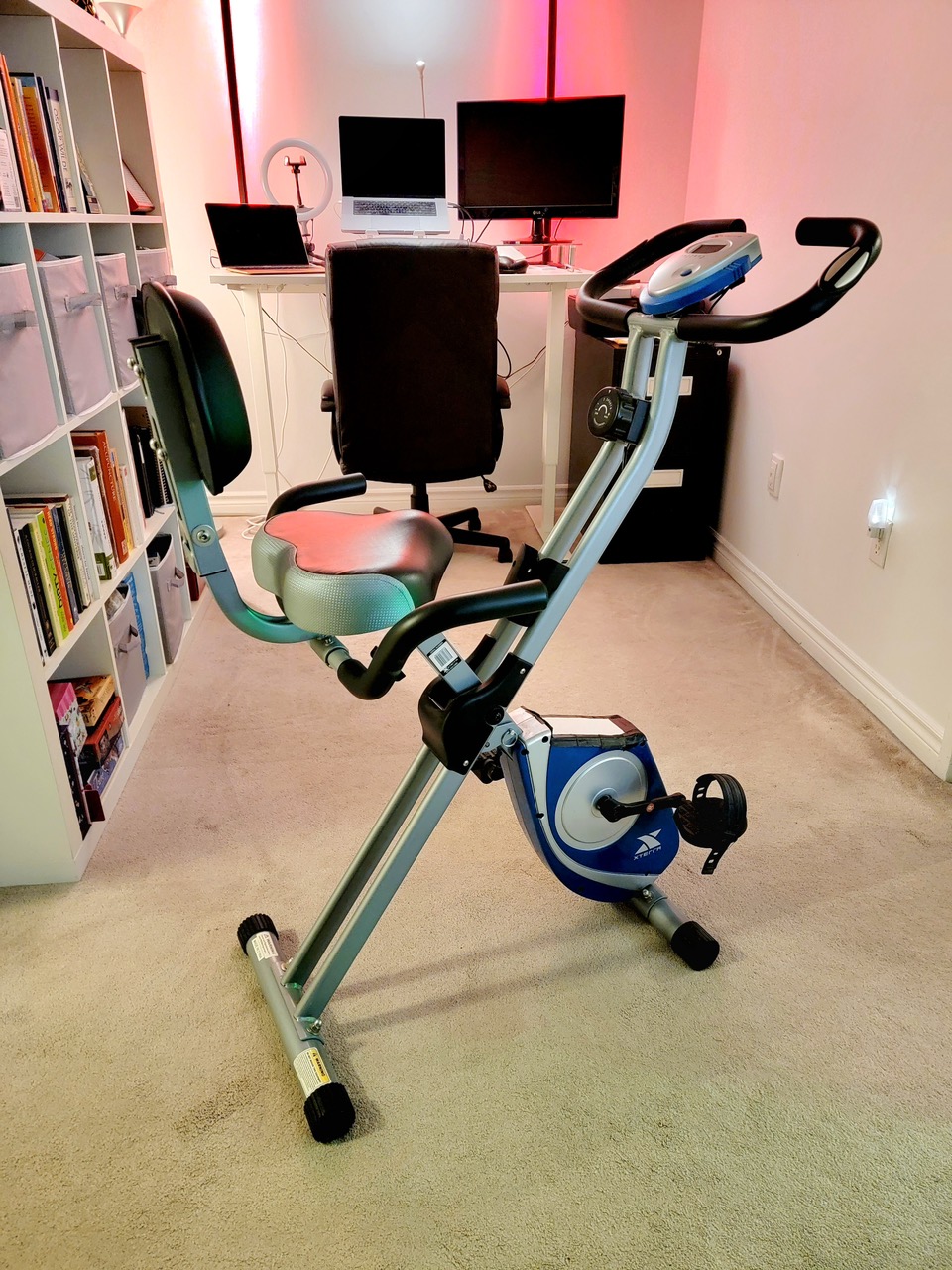 XTERRA Fitness FB350 Upright Folding Bike