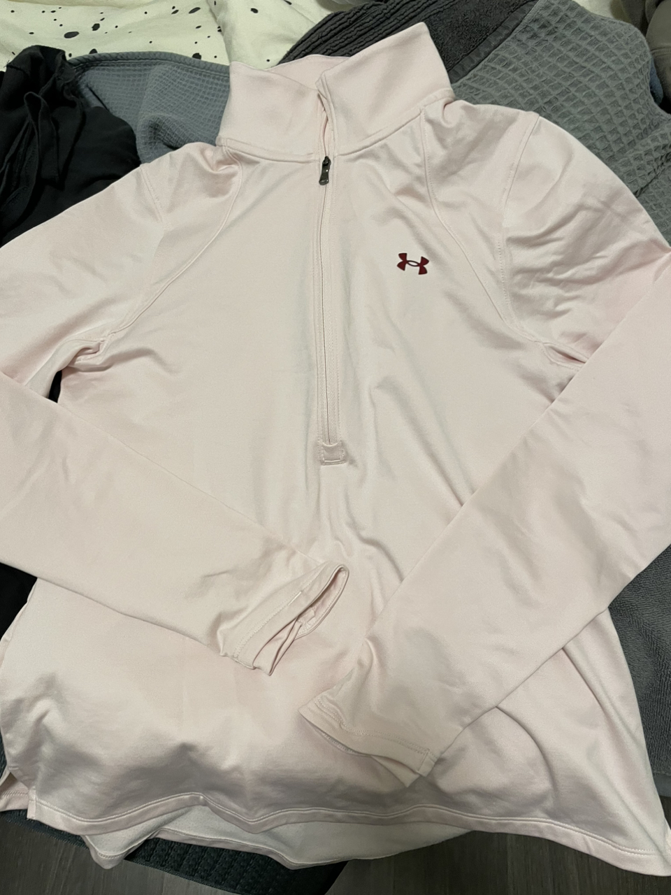 Size M-L Under armor quarter zip long sleeve thumbnail