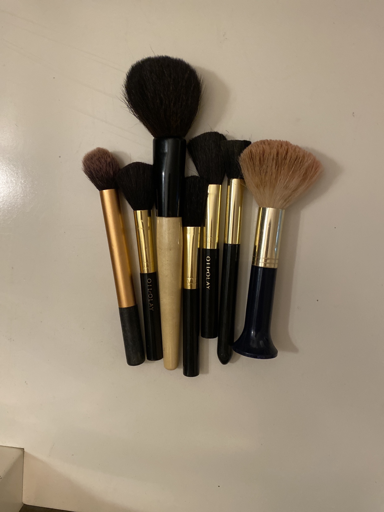 Makeup brushes thumbnail
