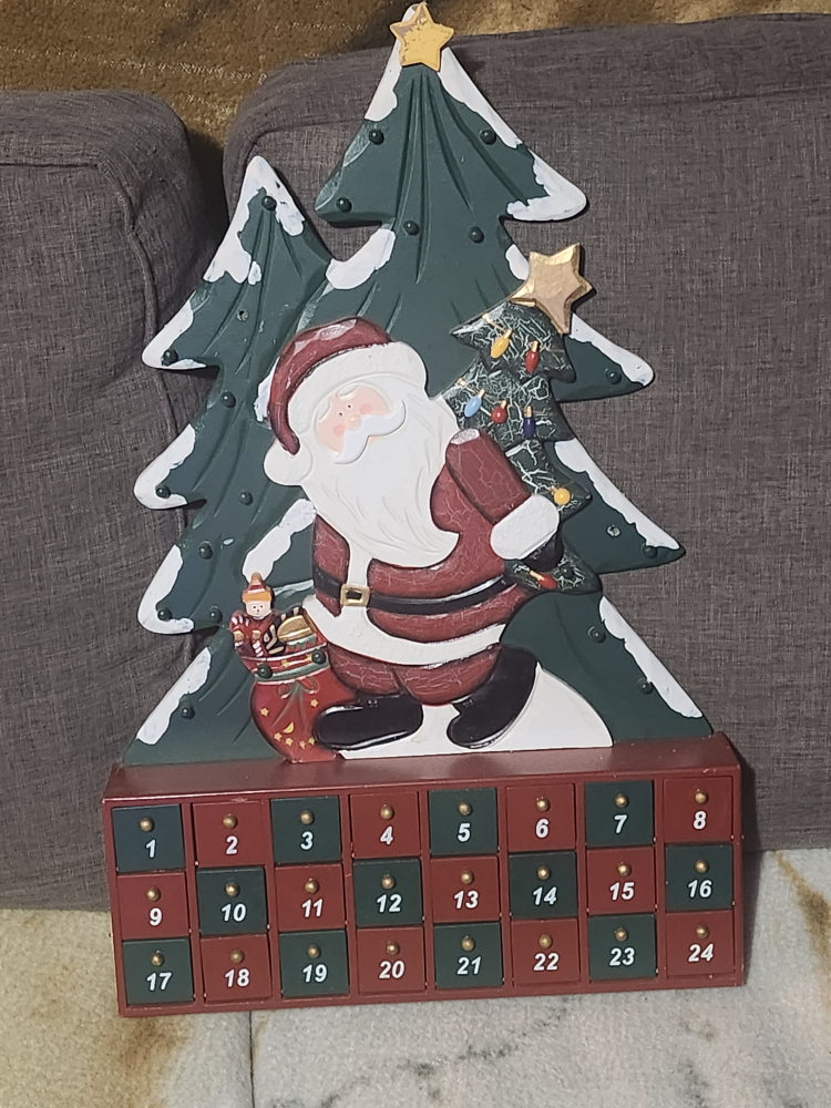 vintage Christmas advent calendar