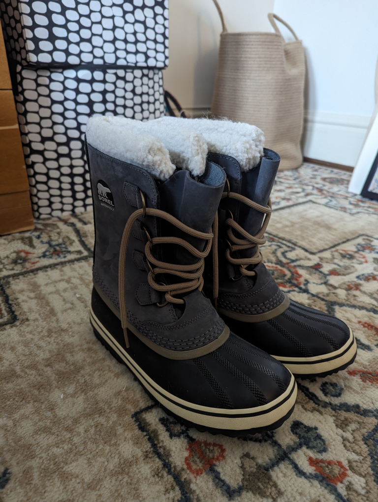 Women's Sorel winter boots thumbnail